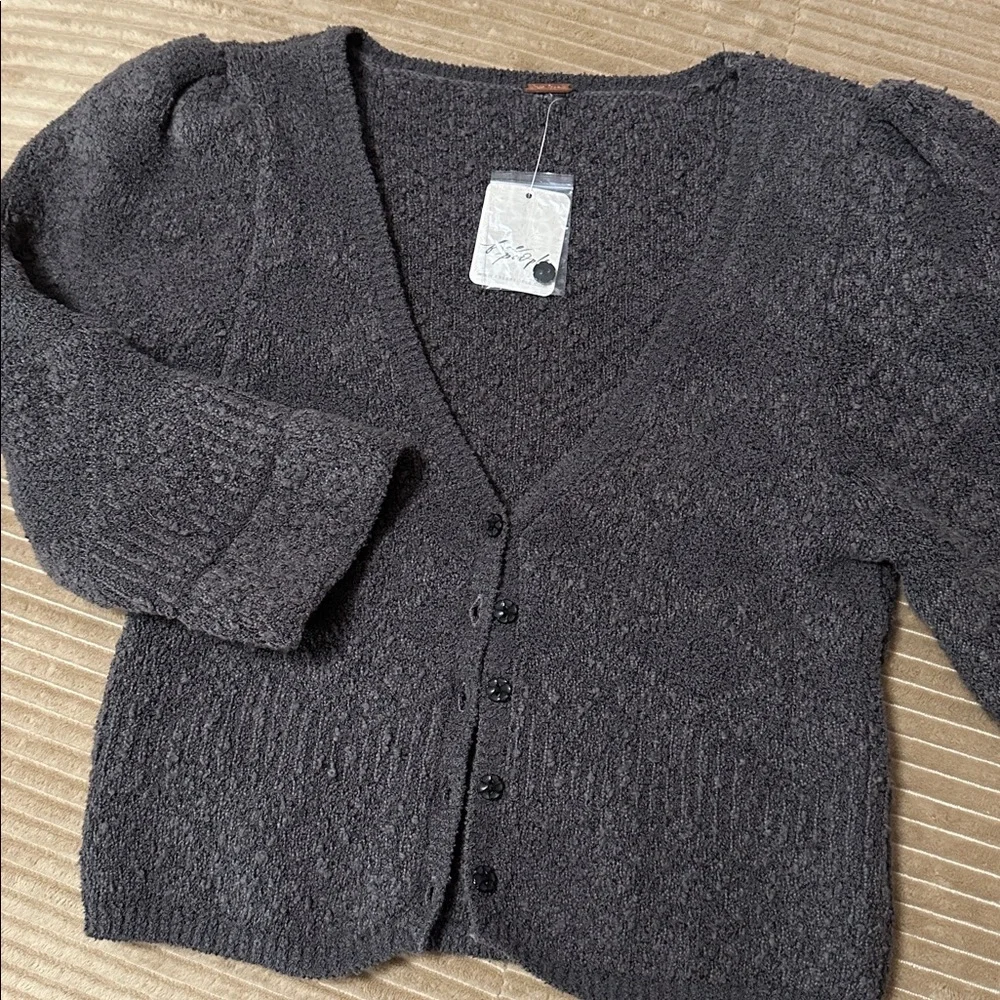 NWT Free People Charcoal Gray Textured V-Neck Button Cardigan small - Picture 4 of 9